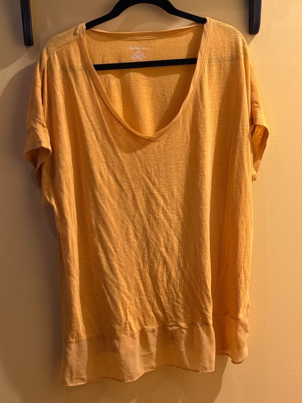 Lane Bryant Lightweight Short Sleeve Scoop Neck Tee in Yellow